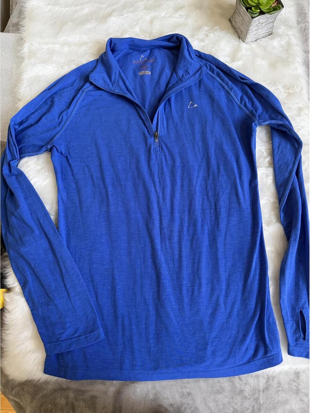 Paradox  Blue Long Sleeve Quarter Zip Pullover Med